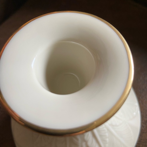 Lenox Candlesticks - pair - with leafy texture, gold trim NIB - Picture 3 of 5